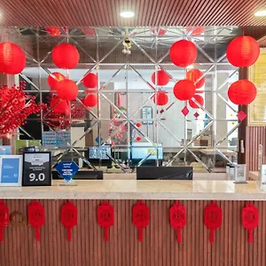 https://gold-hotel.dananghotels.net